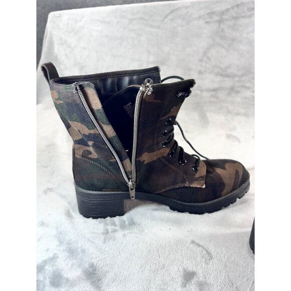 Madden Girl womens size 8 combat camoflage boot - Picture 7 of 16